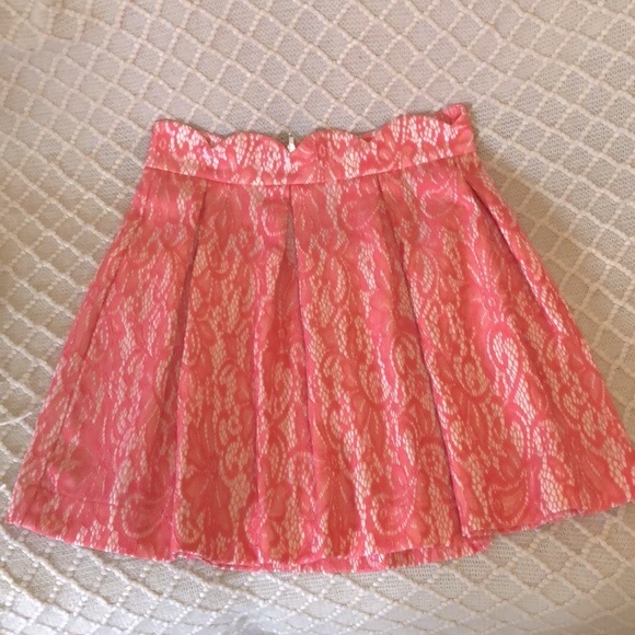 Blue Rain Coral Lace Skirt - L - Picture 6 of 12
